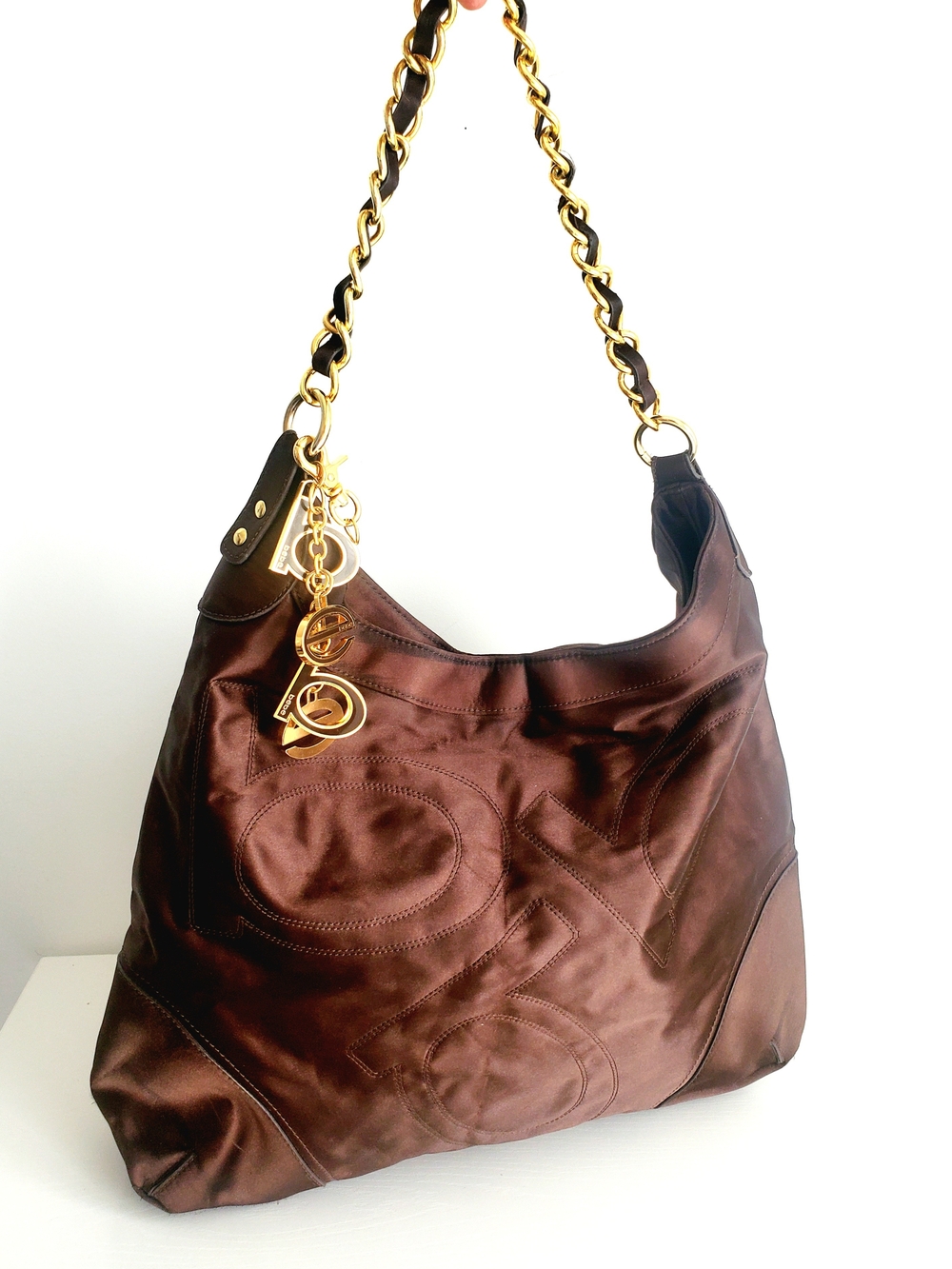 VTG BeBe Brown Monogram Satin Slouchy Shoulder Bag Gold Chain